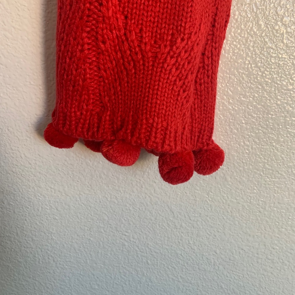 Red Scarf w/pom - Picture 2 of 2
